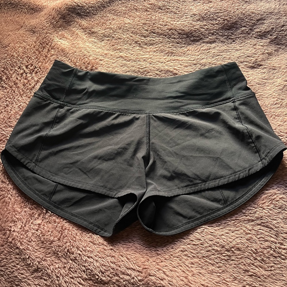 Lululemon Speed Up Low-Rise Shorts 2.5” |size 2|